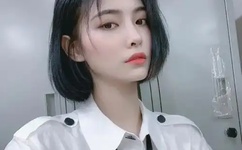 班里的男生轮流要我